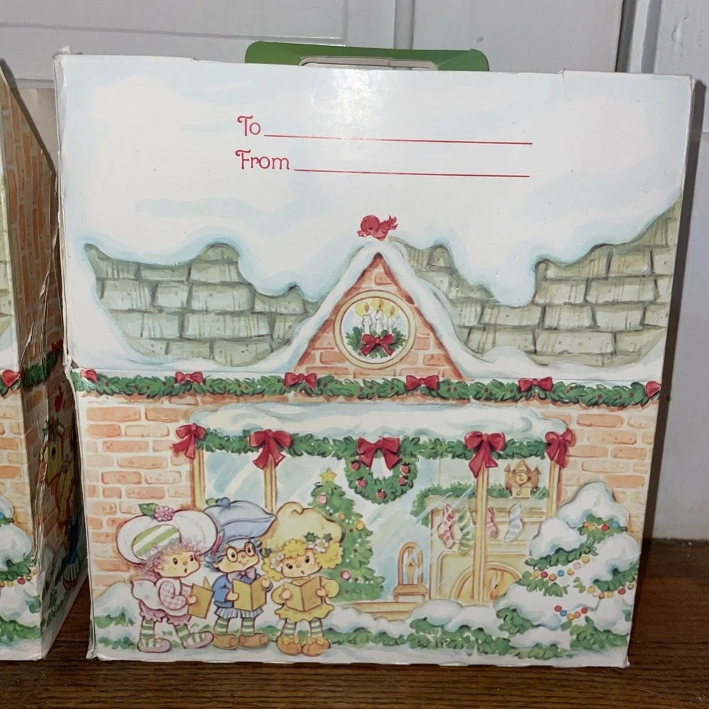 Vintage Strawberry Shortcake American Greetings Holiday Christmas Home Gift Box‎